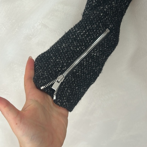 Club Monaco Zina Black Tweed  Belted Moto Jacket wool medium - Picture 8 of 10